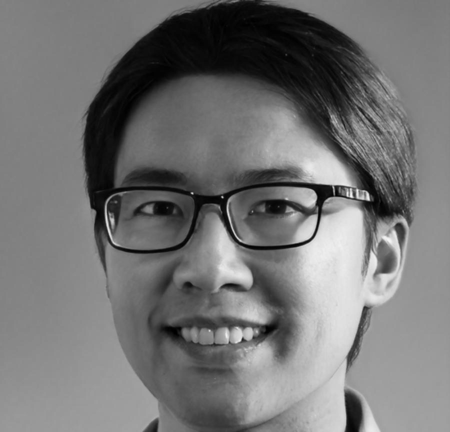 Retrato de Adrián Serrano, consultor empresarial